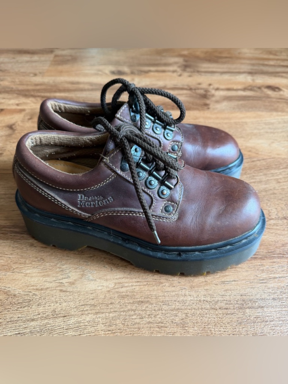 Vintage Grunge Doc Martens Platform Oxfords 8477 Made In England US Sz 6 UK Sz 4